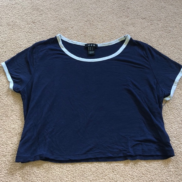 Cropped T-Shirt - Picture 1 of 3